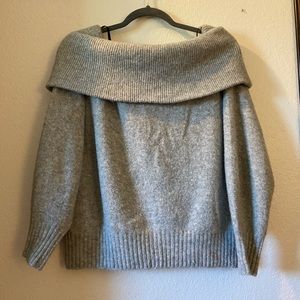 H&M oversized sweater size S